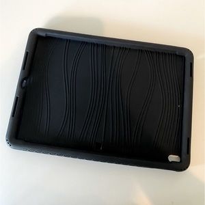 POETIC Silicone Tablet Case
